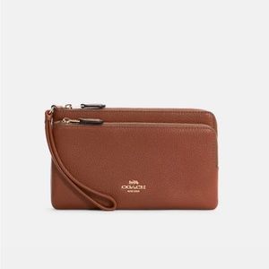 Coach Wristlet Double Zippered wallet NEW with tags